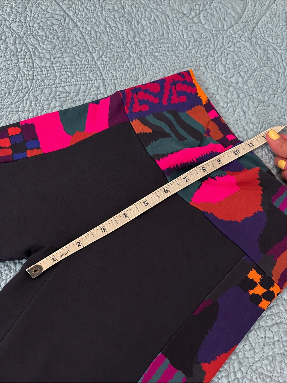 Farm Rio High-Waist Colorblock Performance Leggings - Picture 4 of 6